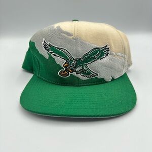 Mitchell & Ness NFL Vintage Collection Philadelphia Eagles Paint Splash Snapback